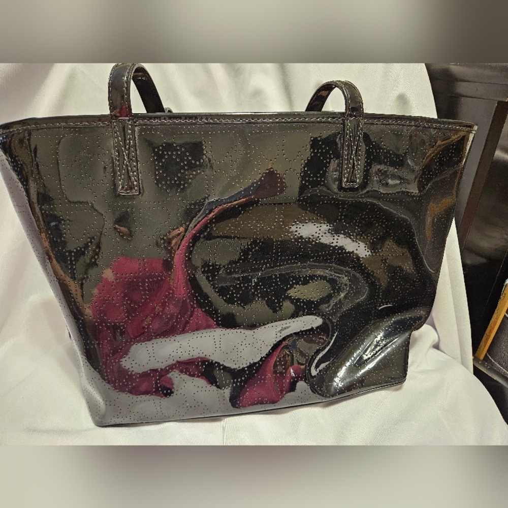 **KATE SPADE NEW YORK** Patent Leather Black Large Shoulder Purse Bag Sa… - Picture 4 of 16